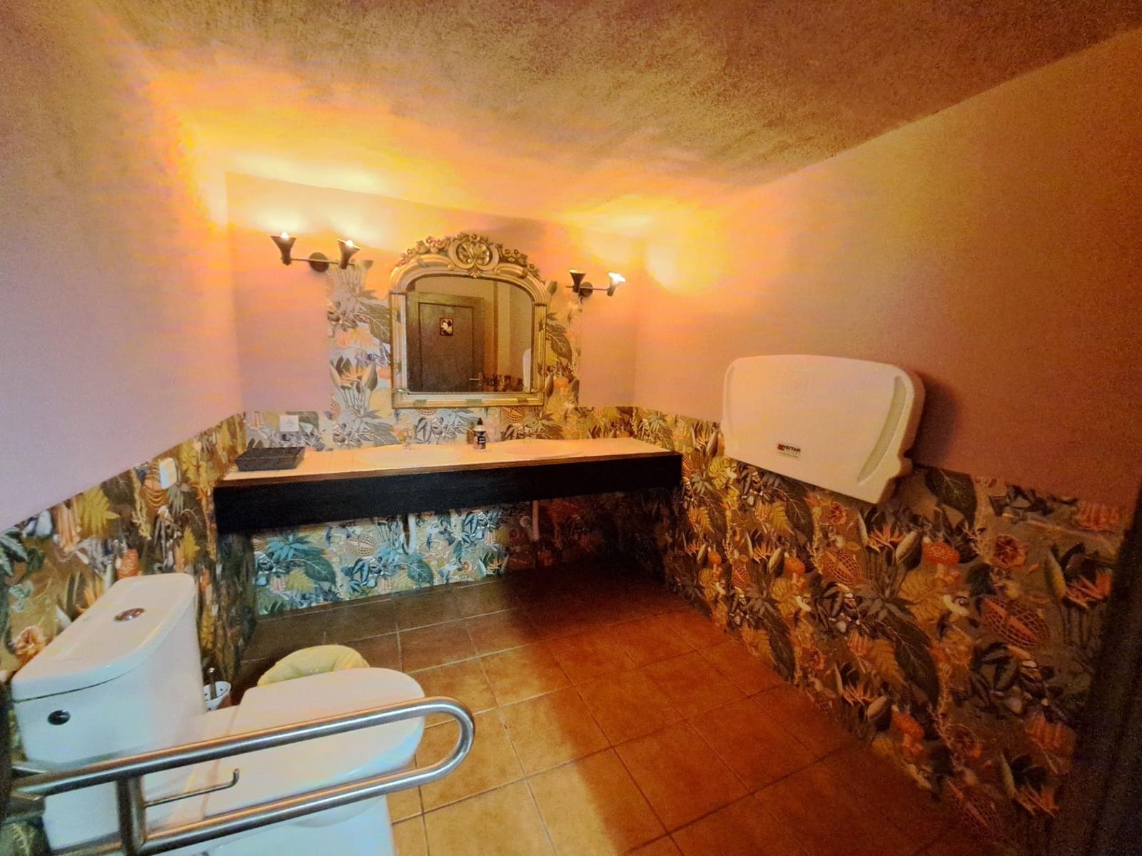 Commerciale in vendita in Santa Maria del Cami - 115.000 € (Rif: 9078041)