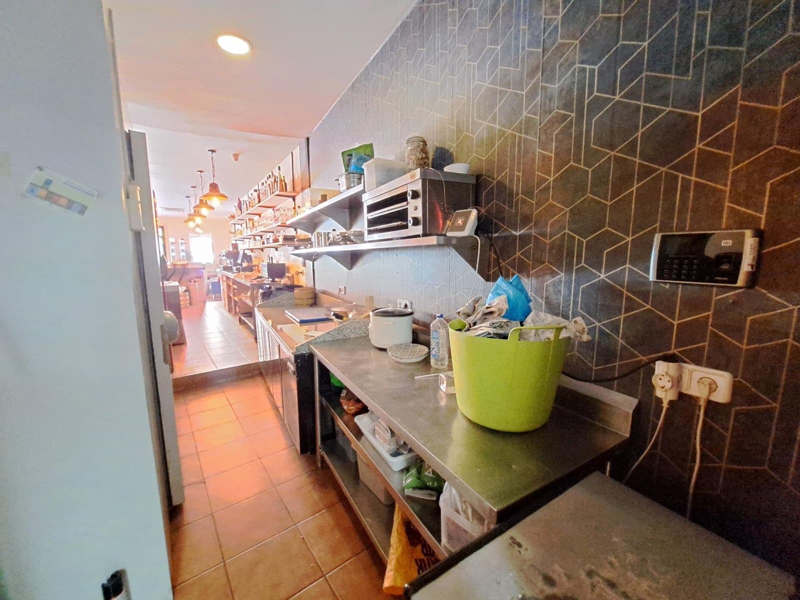 Commerciale in vendita in Santa Maria del Cami - 115.000 € (Rif: 9078041)