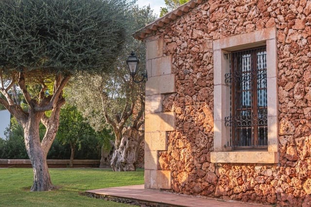 5 soveværelse Villa til salg i Costa de los Pinos, Son Servera med swimmingpool garage - € 2.400.000 (Ref: 9078042)