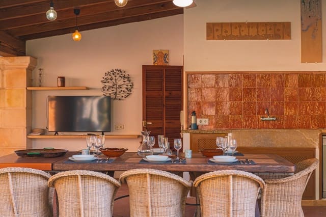 5 soverom Villa til salgs i Costa de los Pinos, Son Servera med svømmebasseng garasje - € 2 400 000 (Ref: 9078042)