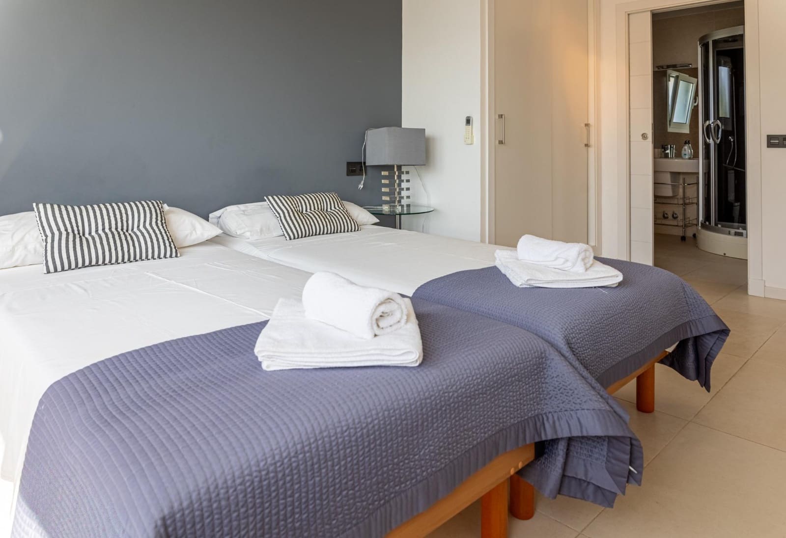 5 soverom Villa til salgs i Alayor / Alaior med garasje - € 1 800 000 (Ref: 9081535)