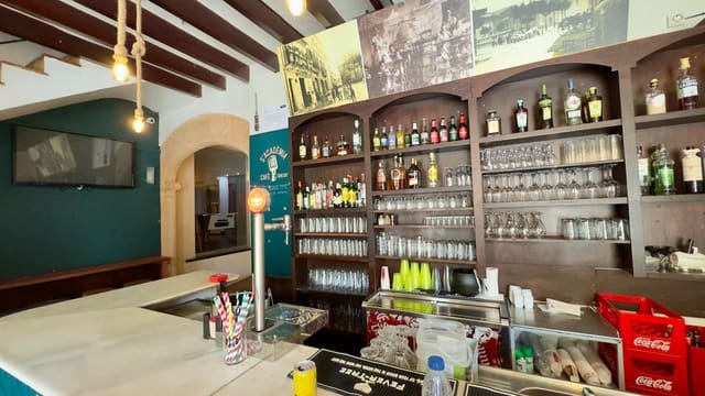 Commercieel te koop in Algaida - € 64.800 (Ref: 9089864)