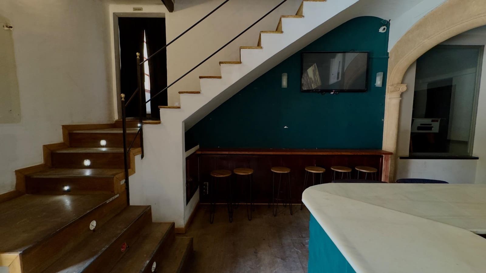 Commercial for sale in Algaida - € 64,800 (Ref: 9089864)