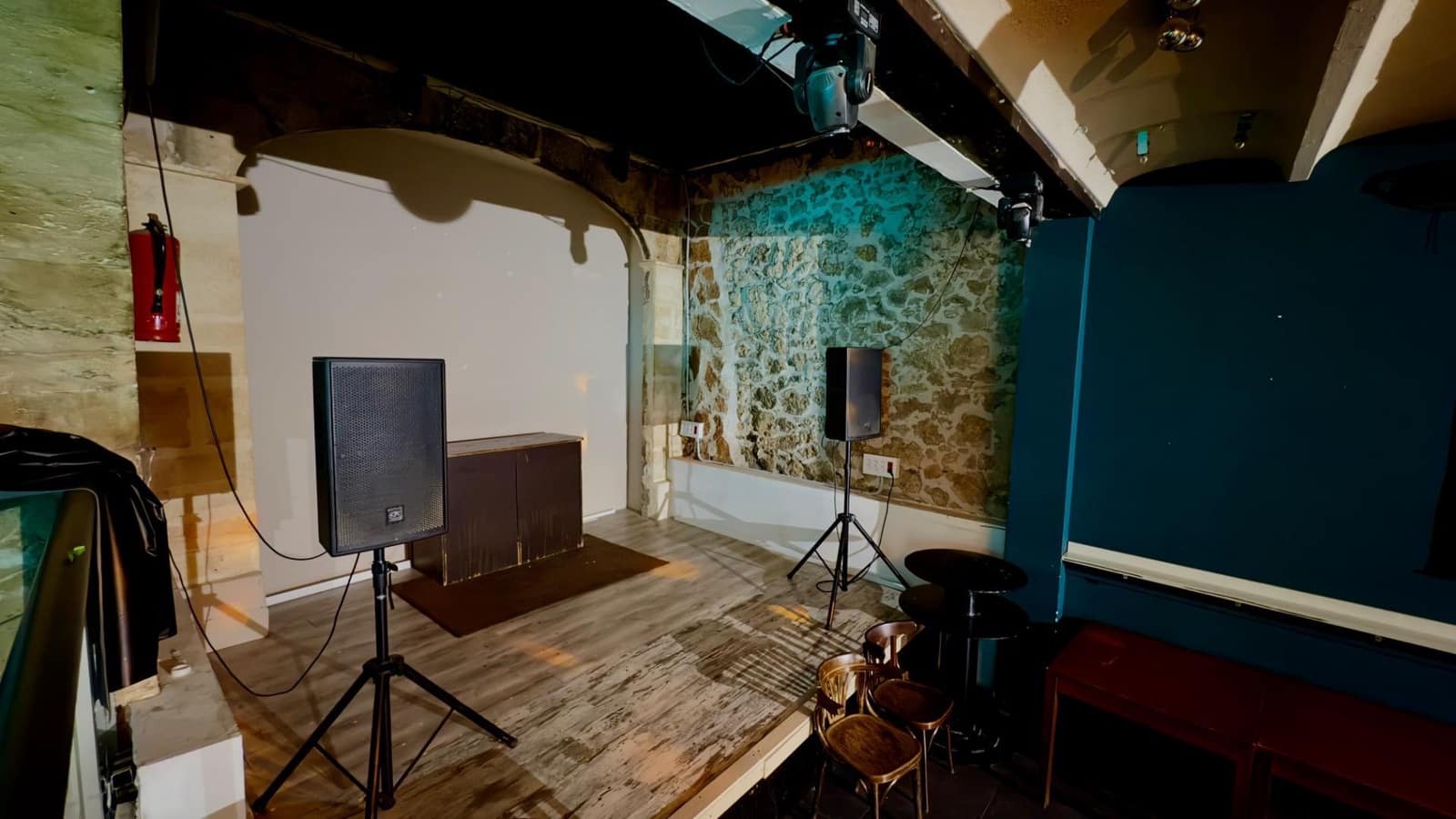 Commercial for sale in Algaida - € 64,800 (Ref: 9089864)