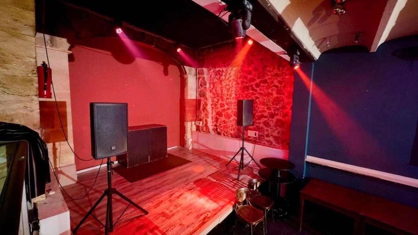 Commercial for sale in Algaida - € 64,800 (Ref: 9089864)