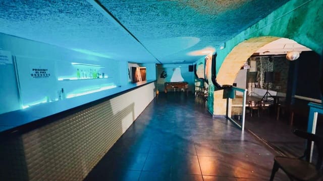 Kommersiell til salgs i Algaida - € 64 800 (Ref: 9089864)
