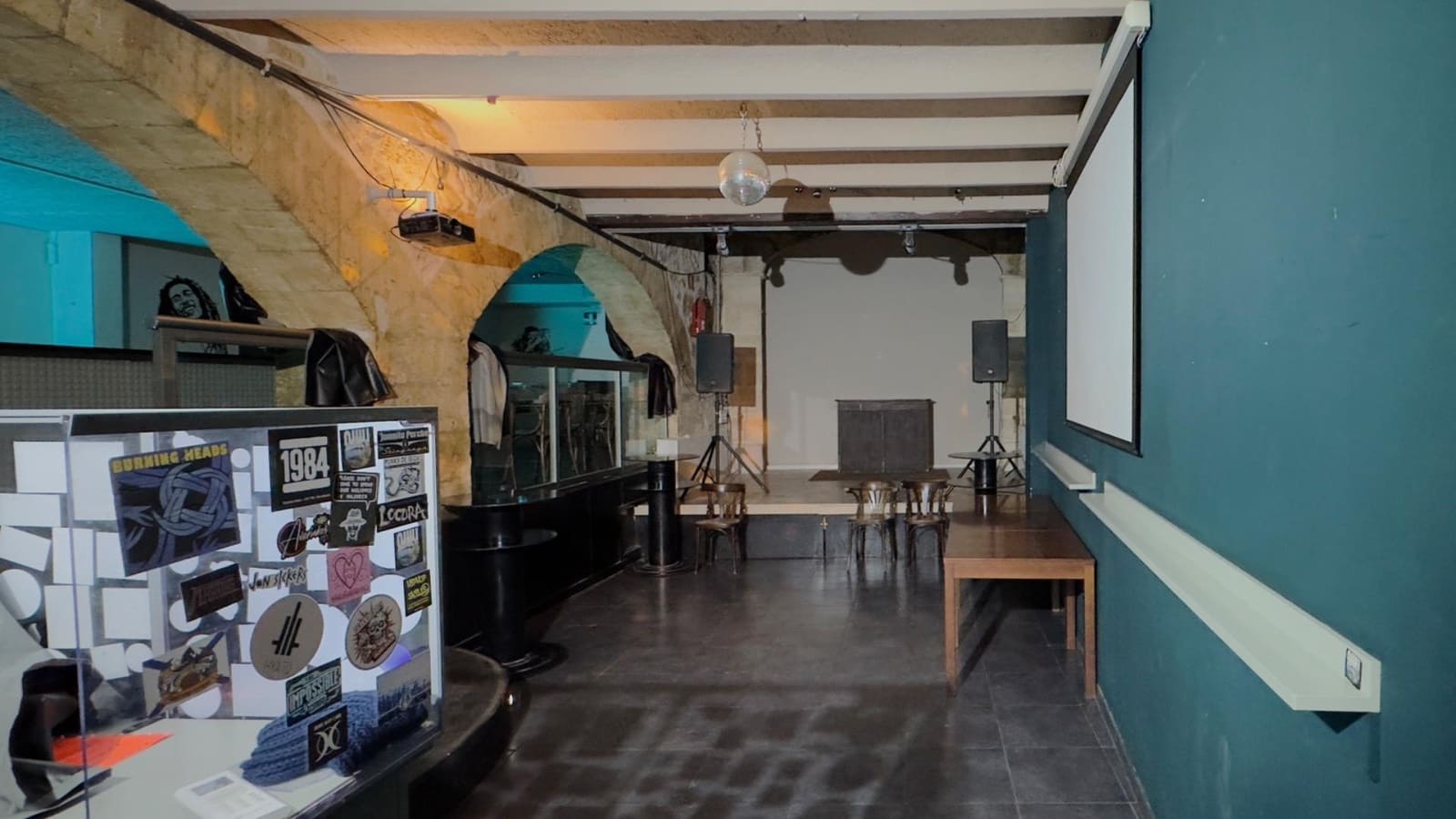 Commercial for sale in Algaida - € 64,800 (Ref: 9089864)