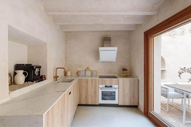 3 quarto Moradia em Banda para venda em Alaró com piscina - 750 000 € (Ref: 9099189)