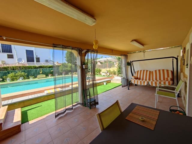 5 soverom Villa til salgs i Badia Blava, Llucmajor med svømmebasseng garasje - € 950 000 (Ref: 9112422)