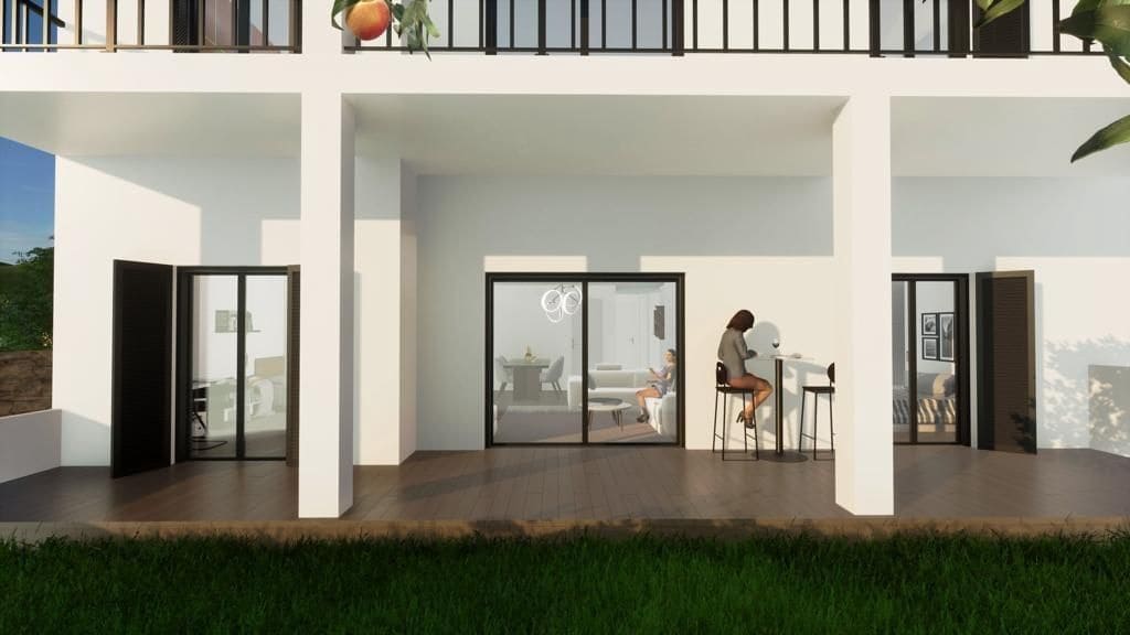 2 soveværelse Lejlighed til salg i Cala Bona med garage - € 340.000 (Ref: 9128328)