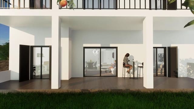 2 soveværelse Lejlighed til salg i Cala Bona, Son Servera med garage - € 340.000 (Ref: 9128328)