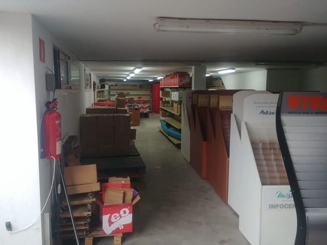 Erhverv til salg i Cala Ratjada, Capdepera med garage - € 790.000 (Ref: 9128341)