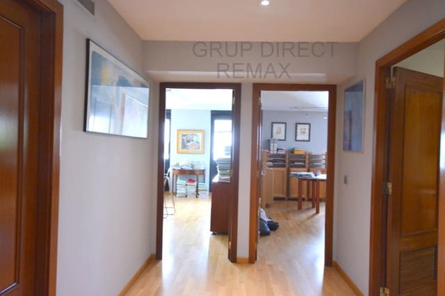 4 sypialnia Biuro na sprzedaż w Sant Jaume, Palma de Mallorca - 585 000 € (Ref: 9149336)