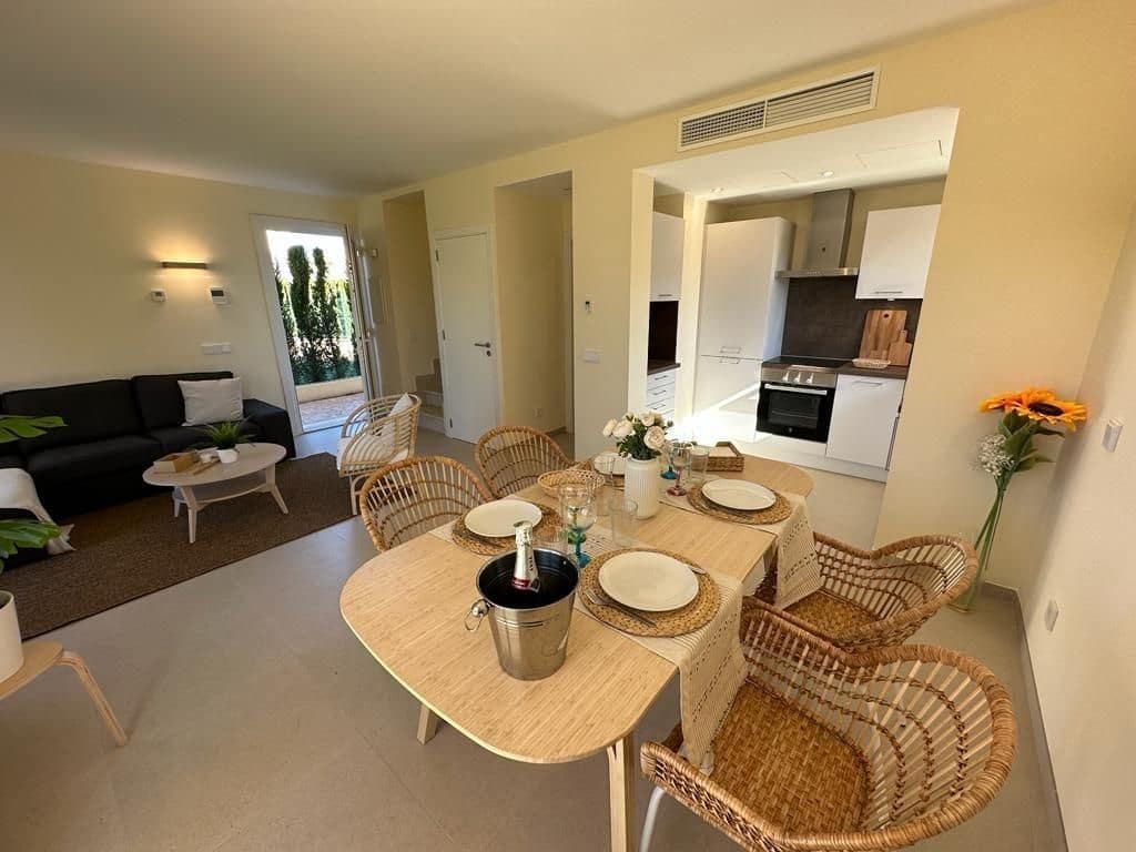 2 soverom Villa til salgs i Campos med svømmebasseng garasje - € 695 000 (Ref: 9159539)