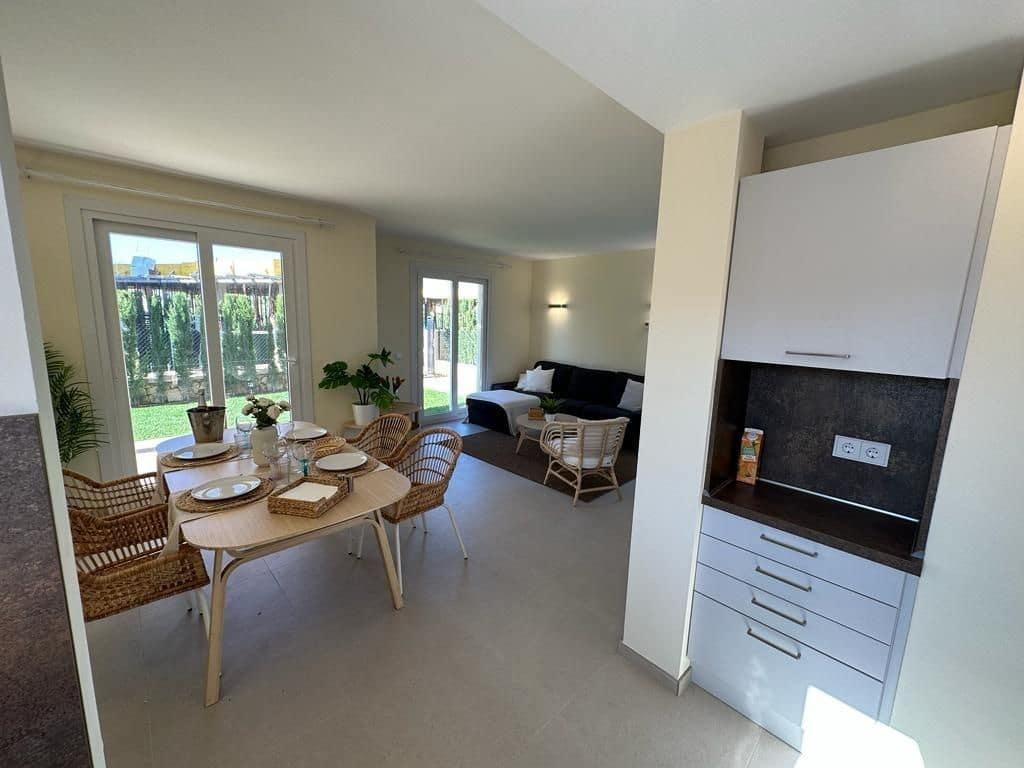 2 soverom Villa til salgs i Campos med svømmebasseng garasje - € 695 000 (Ref: 9159539)