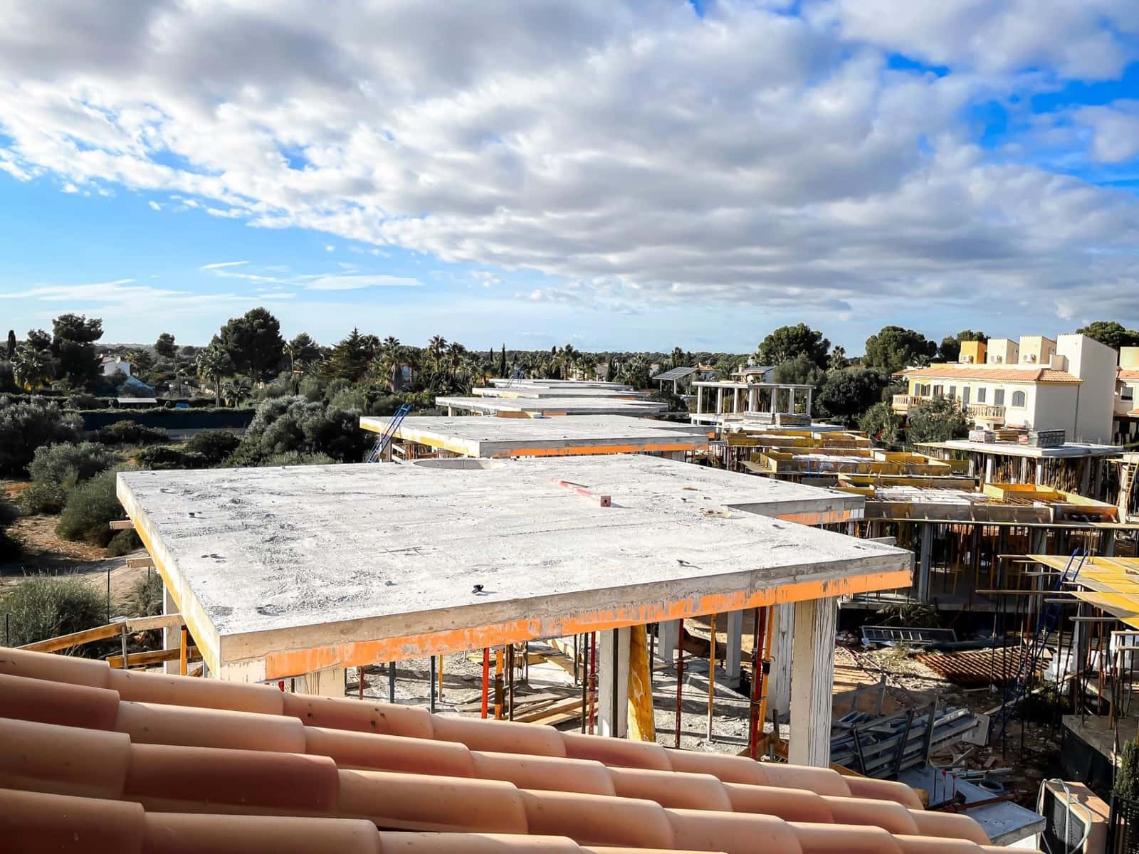 2 soverom Villa til salgs i Campos med svømmebasseng garasje - € 695 000 (Ref: 9159539)