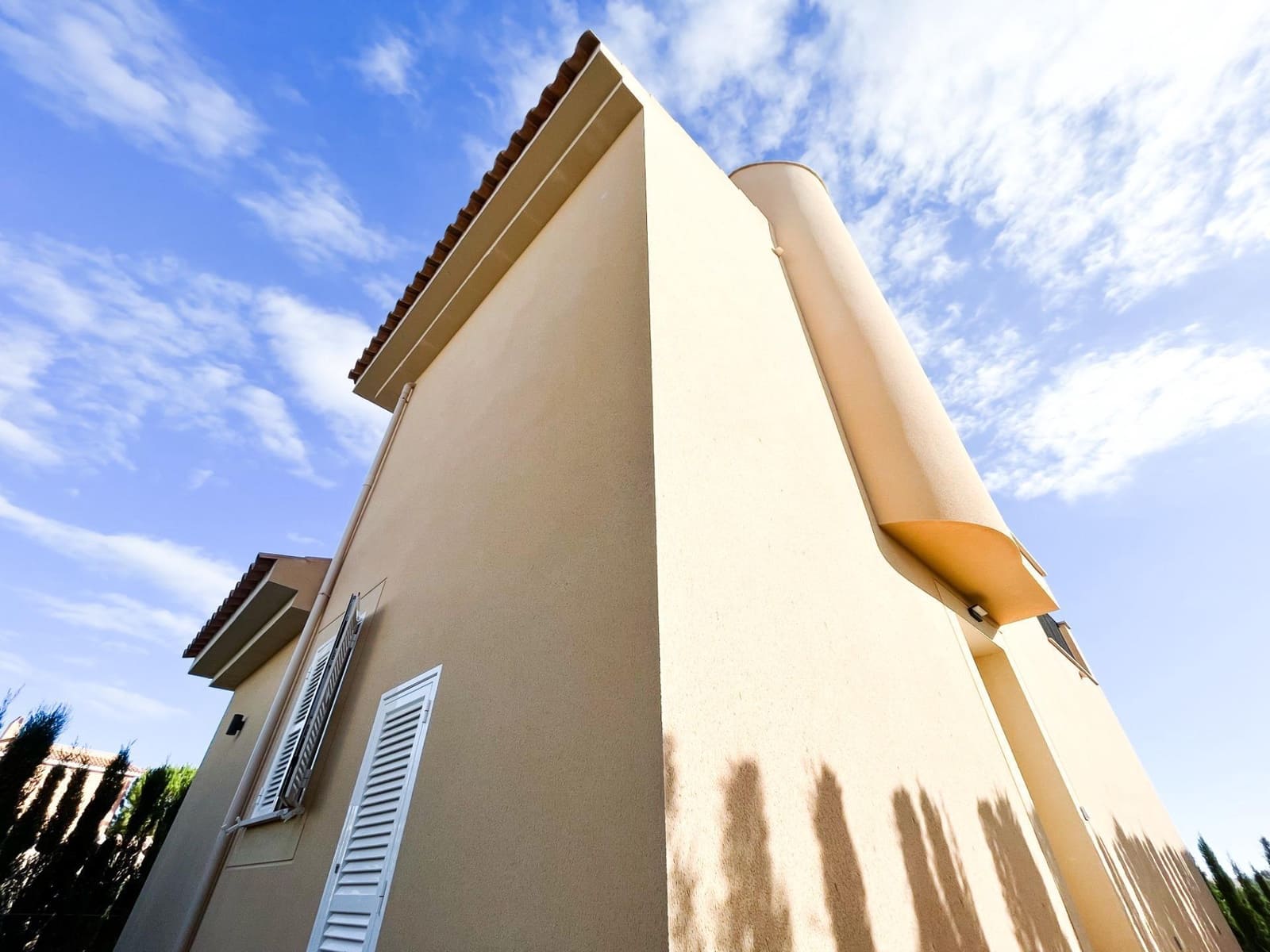 2 soverom Villa til salgs i Campos med svømmebasseng garasje - € 695 000 (Ref: 9159539)