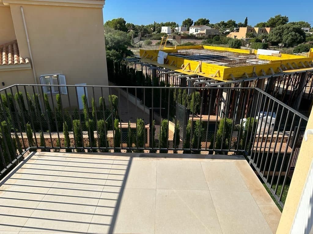 3 soverom Villa til salgs i Campos med svømmebasseng garasje - € 745 000 (Ref: 9159540)