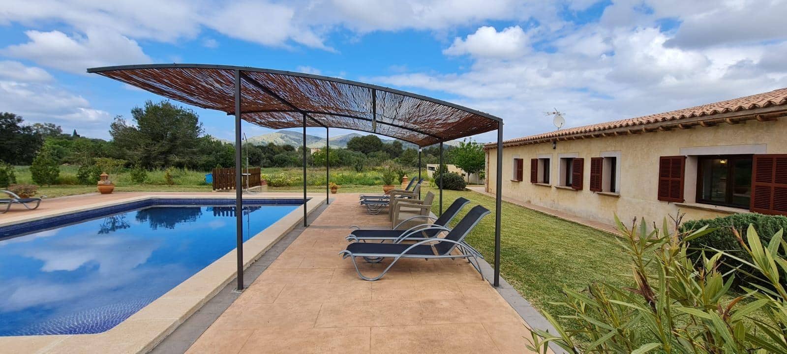 7 chambre Villa/Maison Mitoyenne à vendre à Arta - 2 445 000 € (Ref: 9159541)