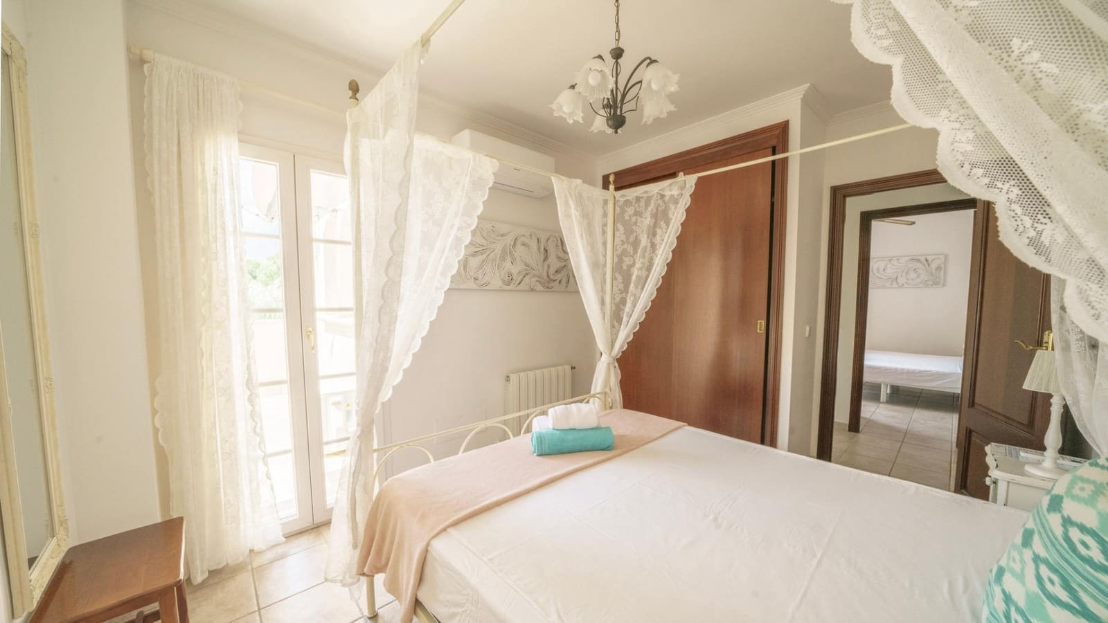 4 soveværelse Villa til salg i Alcudia med swimmingpool garage - € 1.795.000 (Ref: 9162347)