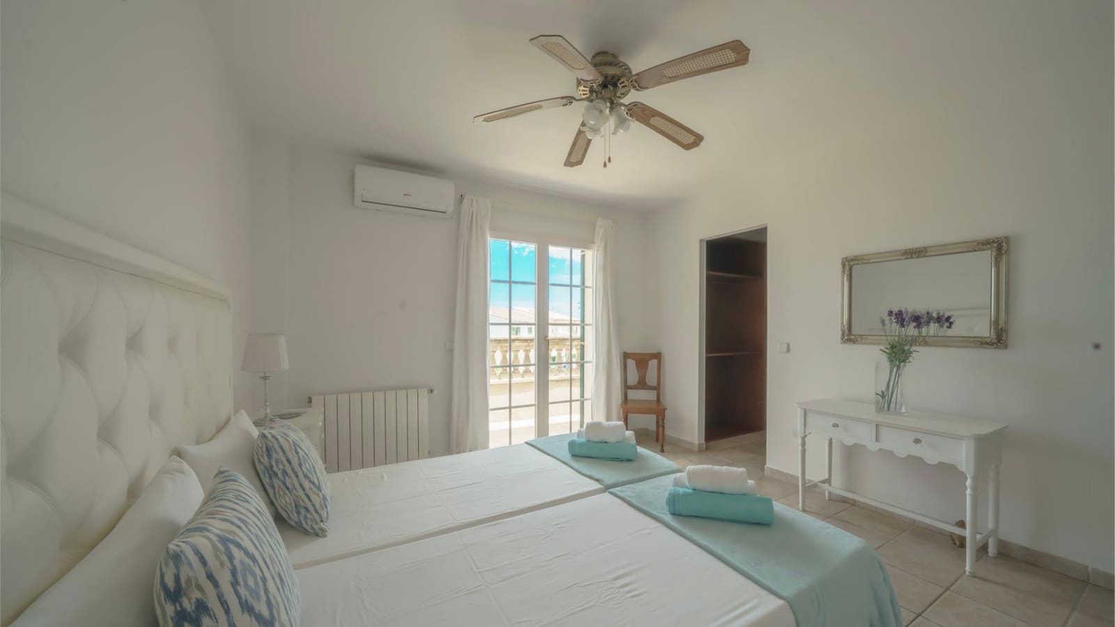 4 soveværelse Villa til salg i Alcudia med swimmingpool garage - € 1.795.000 (Ref: 9162347)