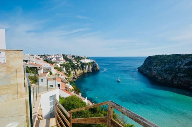 3 sovrum Radhus till salu i Alayor / Alaior med pool - 775 000 € (Ref: 9183718)