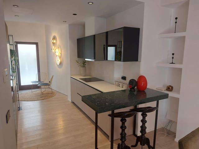 2 sypialnia Dom szeregowy na sprzedaż w Santa Catalina, Palma de Mallorca - 1 390 000 € (Ref: 9195606)
