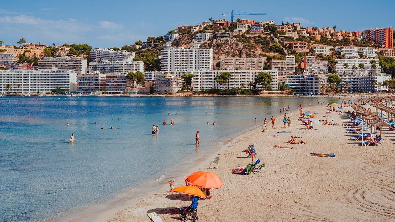 2 makuuhuone Kattohuoneisto myytävänä paikassa Santa Ponsa mukana uima-altaan - 695 000 € (Ref: 9215146)