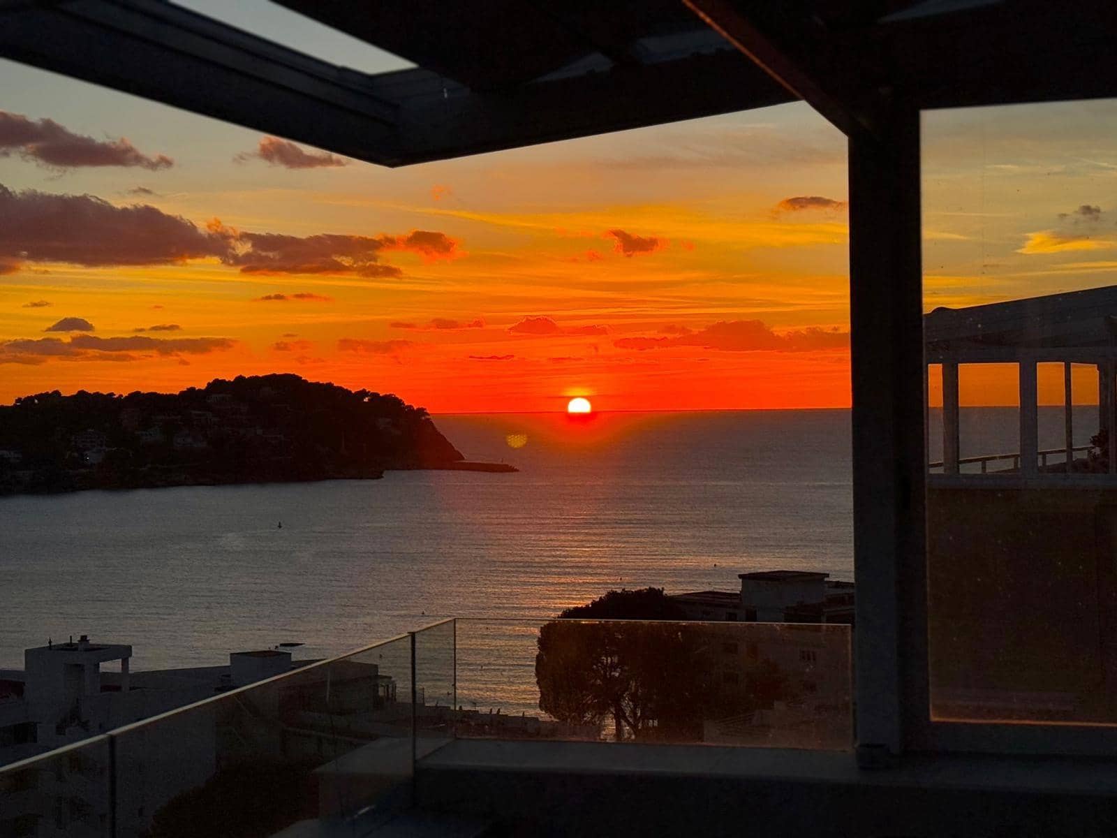 2 makuuhuone Kattohuoneisto myytävänä paikassa Santa Ponsa mukana uima-altaan - 695 000 € (Ref: 9215146)