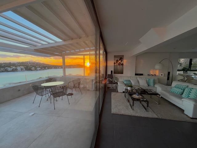 2 soveværelse Penthouse til salg i Santa Ponsa, Calvià med swimmingpool - € 695.000 (Ref: 9215146)