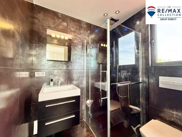 Ático de 2 habitaciones en Santa Ponsa en venta con piscina - 695.000 € (Ref: 9215146)