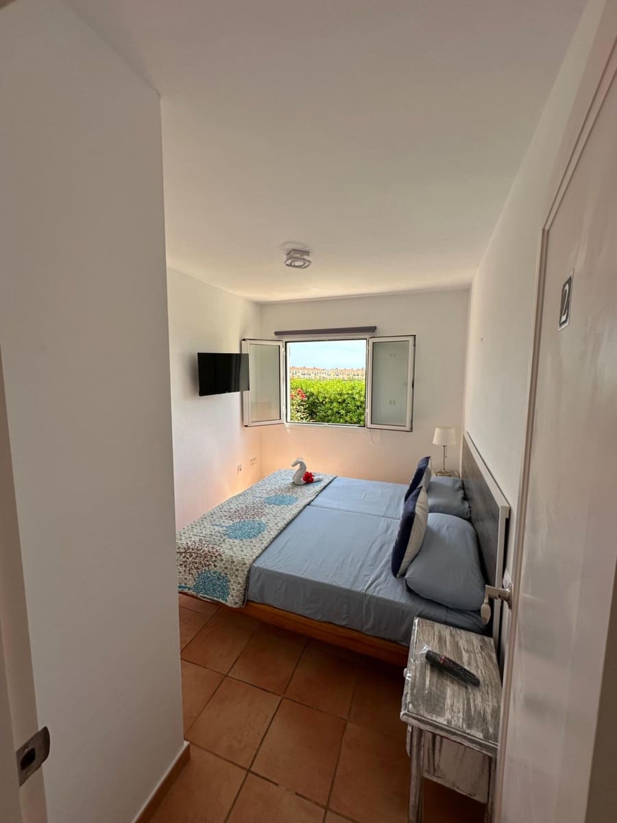 Adosado de 4 habitaciones en Cala'n Blanes en venta con piscina - 585.000 € (Ref: 9217476)