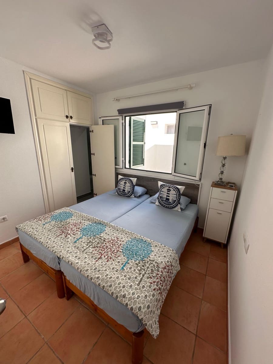 Adosado de 4 habitaciones en Cala'n Blanes en venta con piscina - 585.000 € (Ref: 9217476)