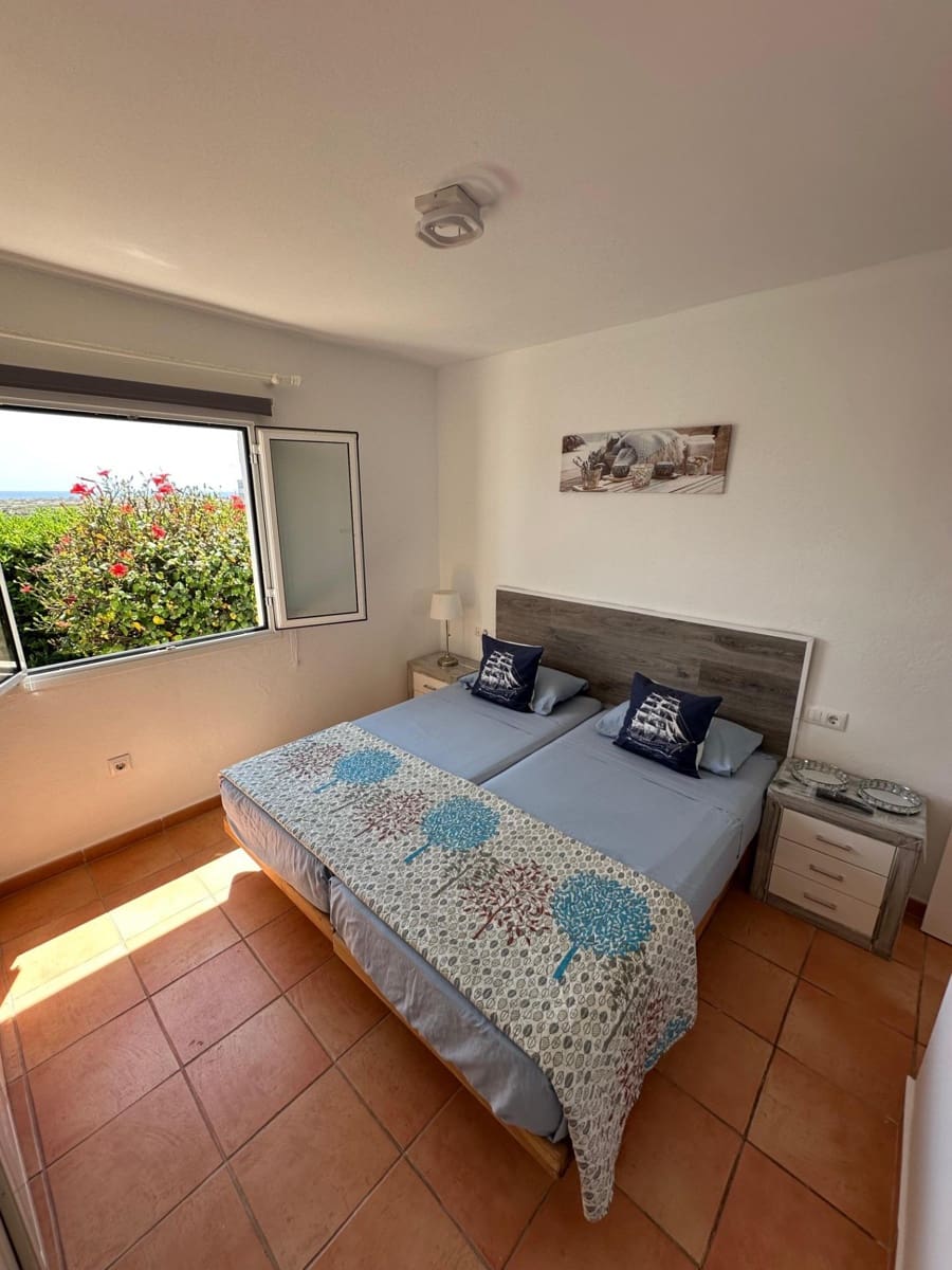 Adosado de 4 habitaciones en Cala'n Blanes en venta con piscina - 585.000 € (Ref: 9217476)