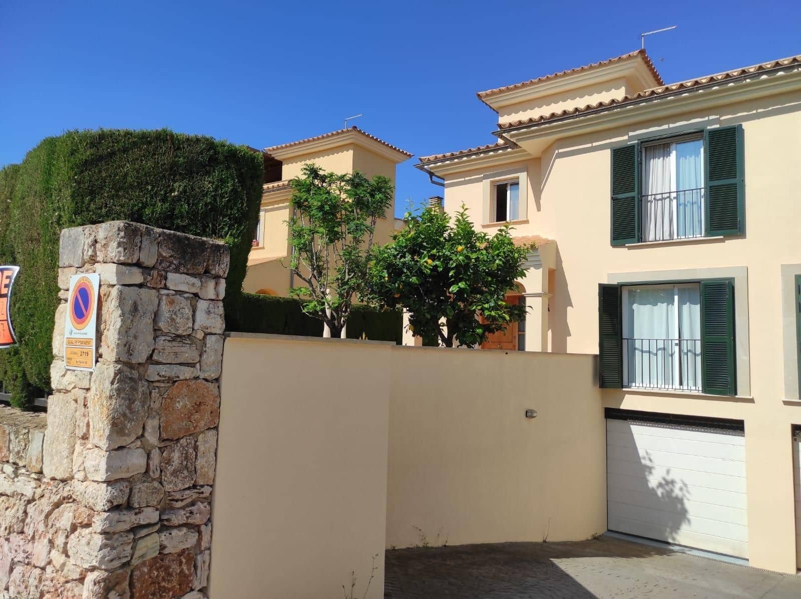 3 slaapkamer Rijtjeshuis te koop in Puig de Ros met zwembad garage - € 745.000 (Ref: 9217477)