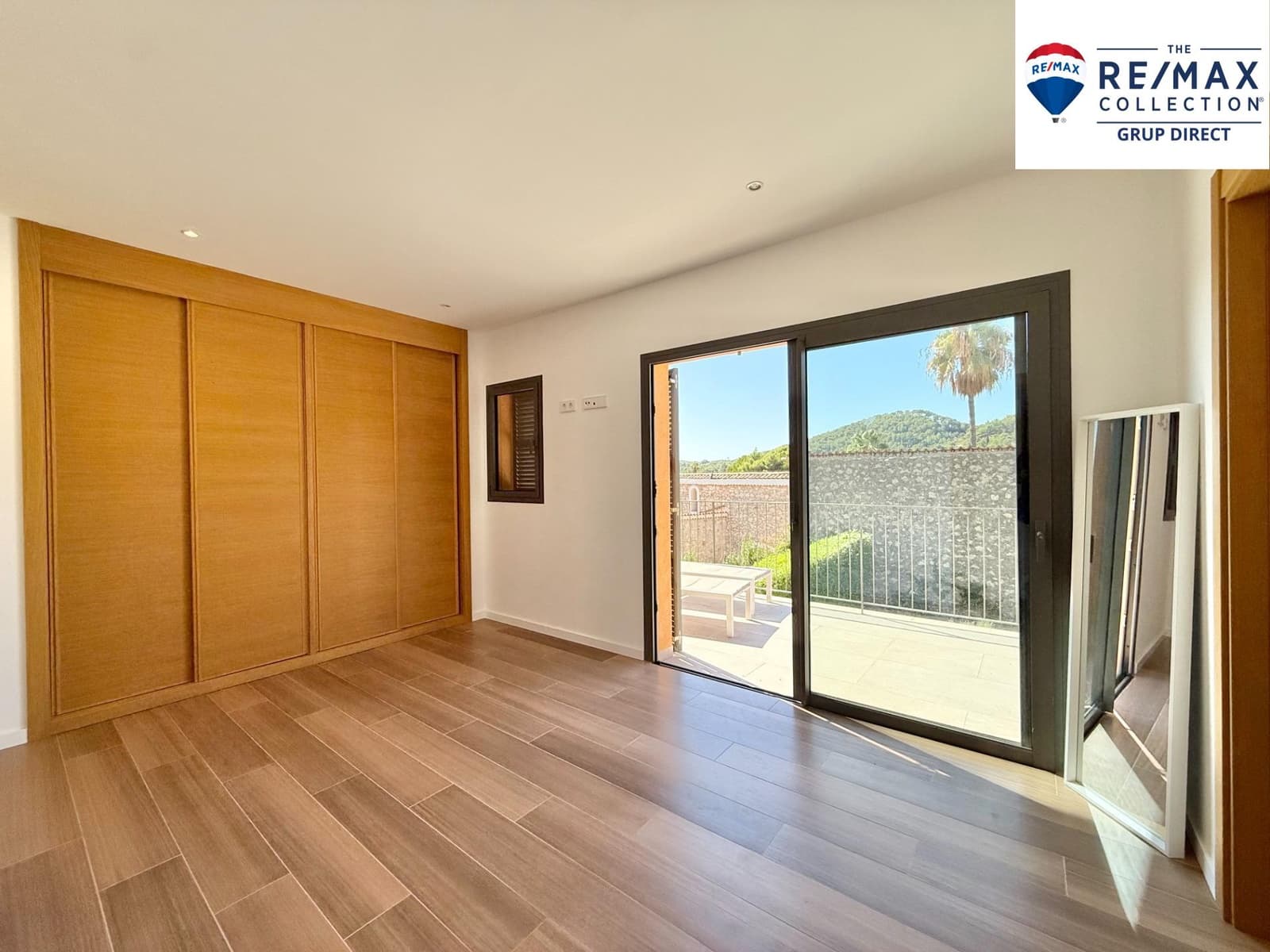 3 sypialnia Dom szeregowy na sprzedaż w Es Capdella z basenem - 1 190 000 € (Ref: 9226721)