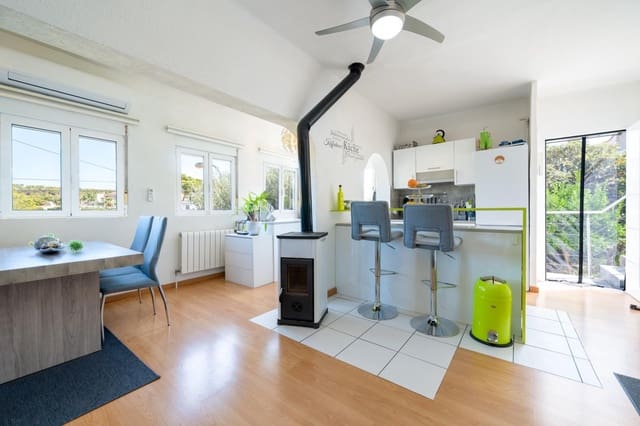 2 soveværelse Villa til salg i Costa de la Calma, Calvià - € 575.000 (Ref: 9228639)