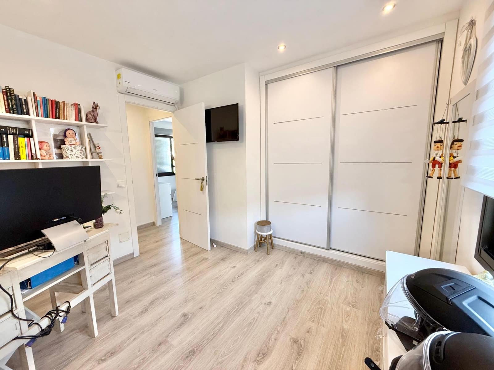 2 soveværelse Semi-Rækkehus til salg i Santa Ponsa med swimmingpool - € 650.000 (Ref: 9269825)