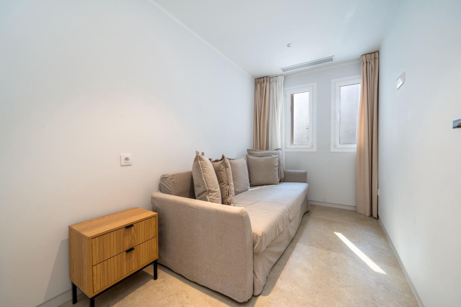 3 bedroom Apartment for rent in Peguera / Paguera with garage - € 3,500 (Ref: 9294429)