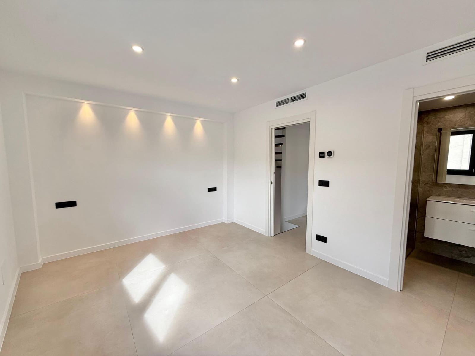 3 soverom Rekkehus til salgs i Palma de Mallorca med svømmebasseng - € 795 000 (Ref: 9294430)