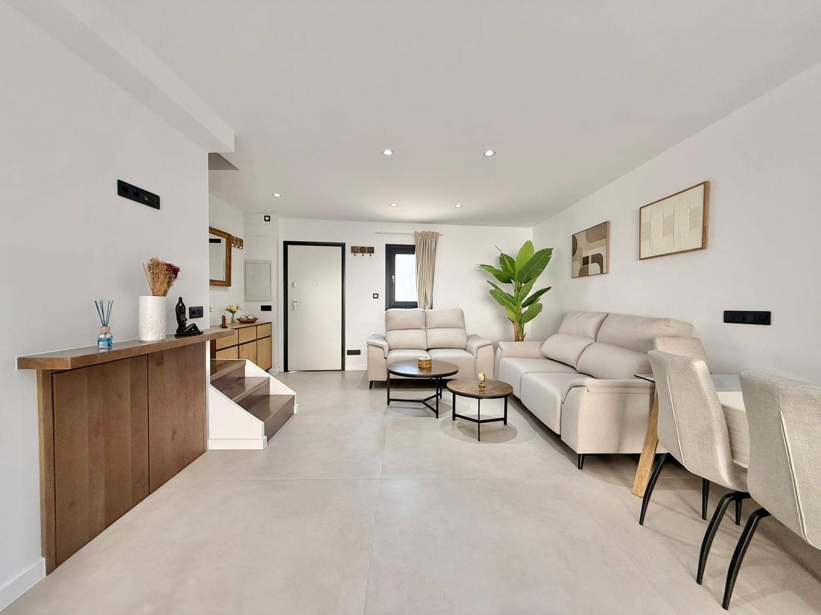 3 bedroom Terraced Villa for rent in Palma de Mallorca with pool - € 3,200 (Ref: 9294430)