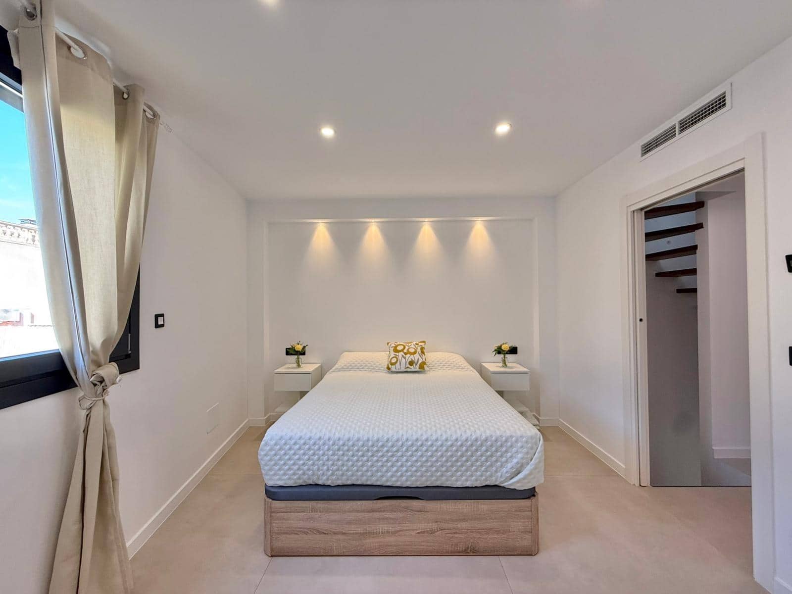 3 bedroom Terraced Villa for rent in Palma de Mallorca with pool - € 3,200 (Ref: 9294430)