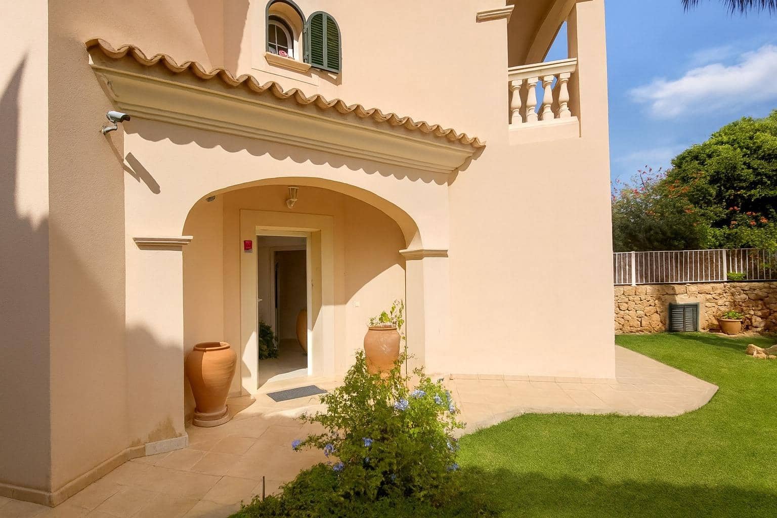 4 bedroom Villa for sale in Puig de Ros with pool garage - € 1,225,000 (Ref: 9296971)
