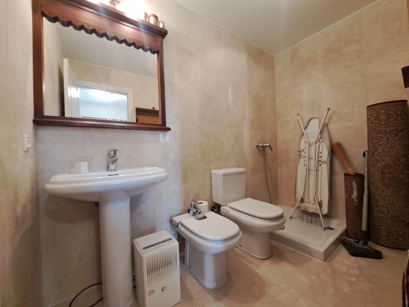 4 sypialnia Willa na sprzedaż w Puig de Ros z basenem garażem - 1 060 000 € (Ref: 9296971)