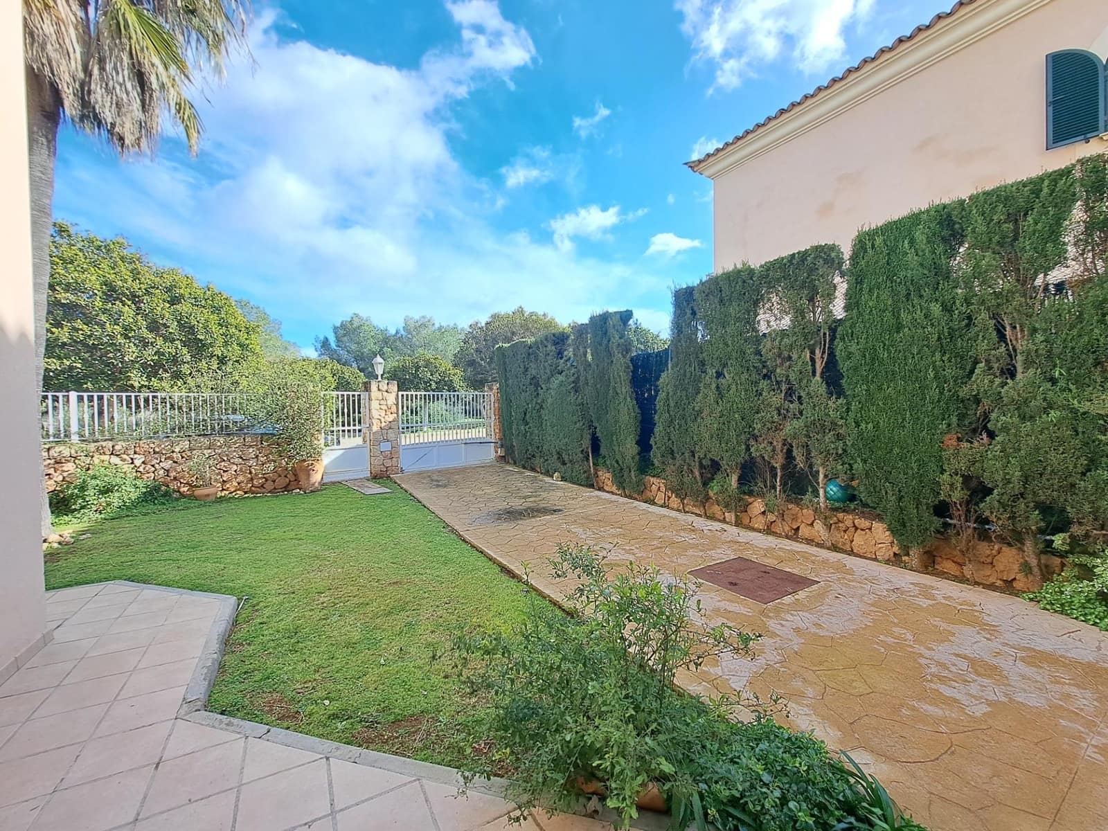 4 sypialnia Willa na sprzedaż w Puig de Ros z basenem garażem - 1 060 000 € (Ref: 9296971)