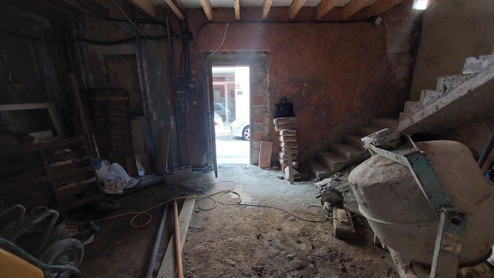 5 bedroom Apartment for sale in Manacor - € 380,000 (Ref: 9310961)