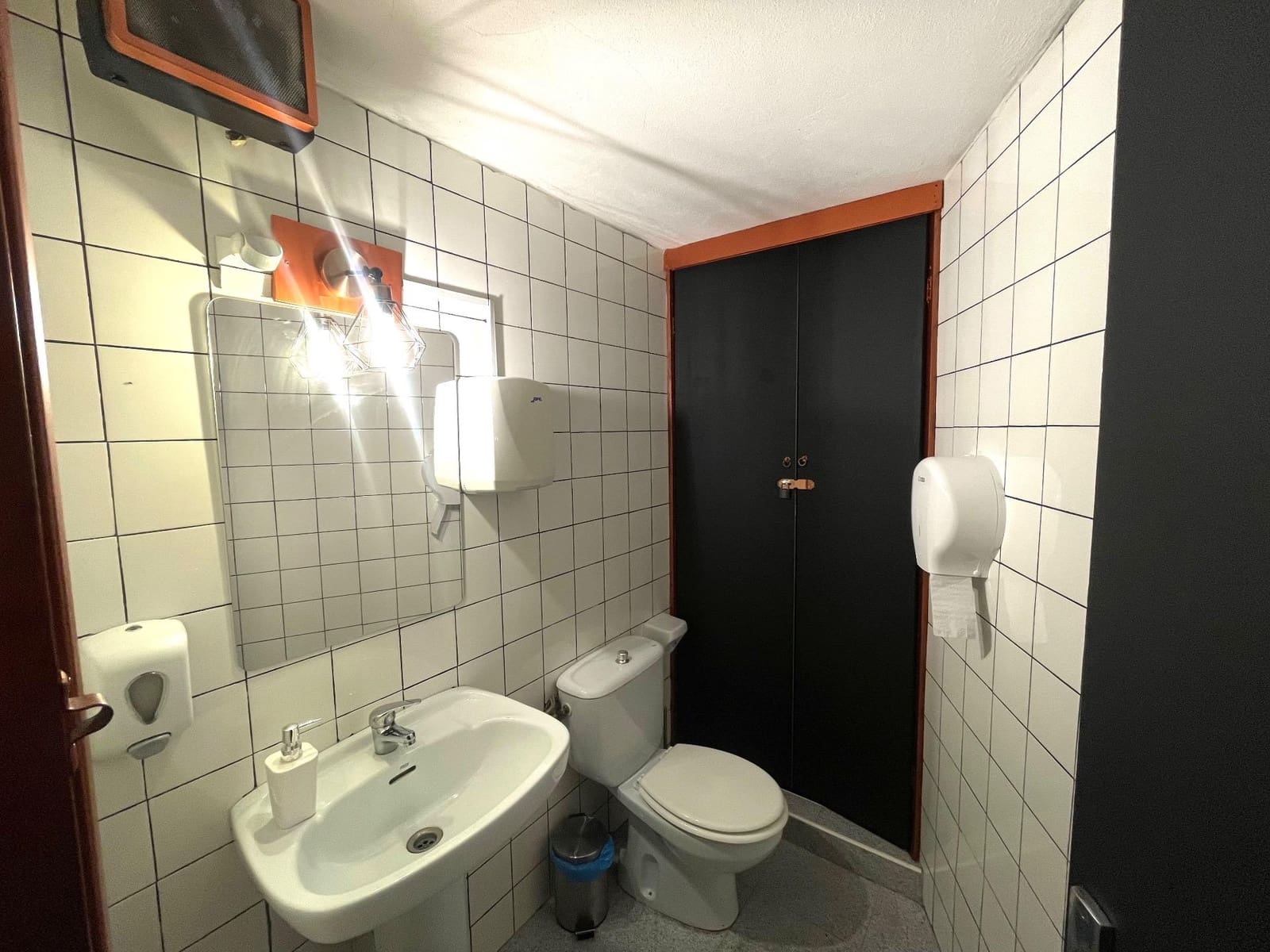 Business for rent in Palma de Mallorca - € 3,000 (Ref: 9310963)