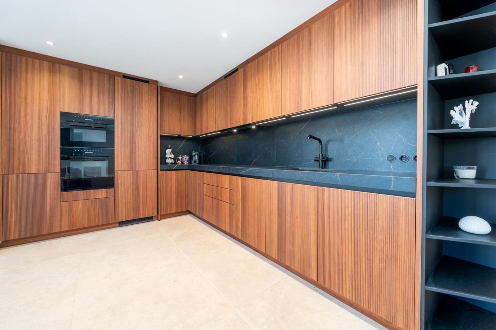 3 quarto Apartamento para venda em Peguera / Paguera com garagem - 1 100 000 € (Ref: 9321973)