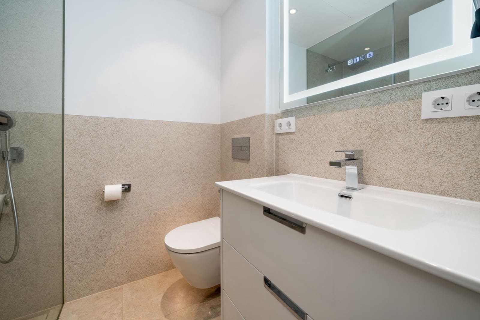 3 quarto Apartamento para venda em Peguera / Paguera com garagem - 1 100 000 € (Ref: 9321973)