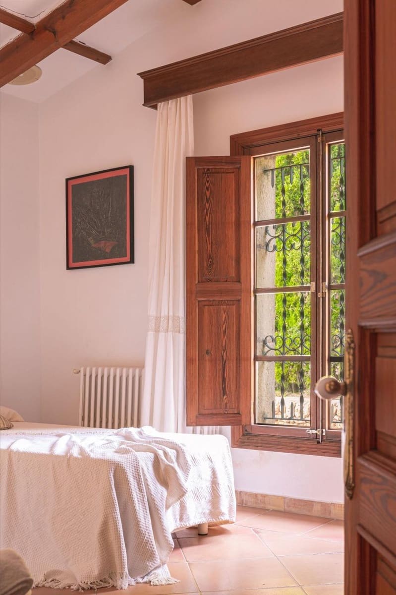 5 soveværelse Villa til salg i Costa de los Pinos med swimmingpool garage - € 2.400.000 (Ref: 9347424)